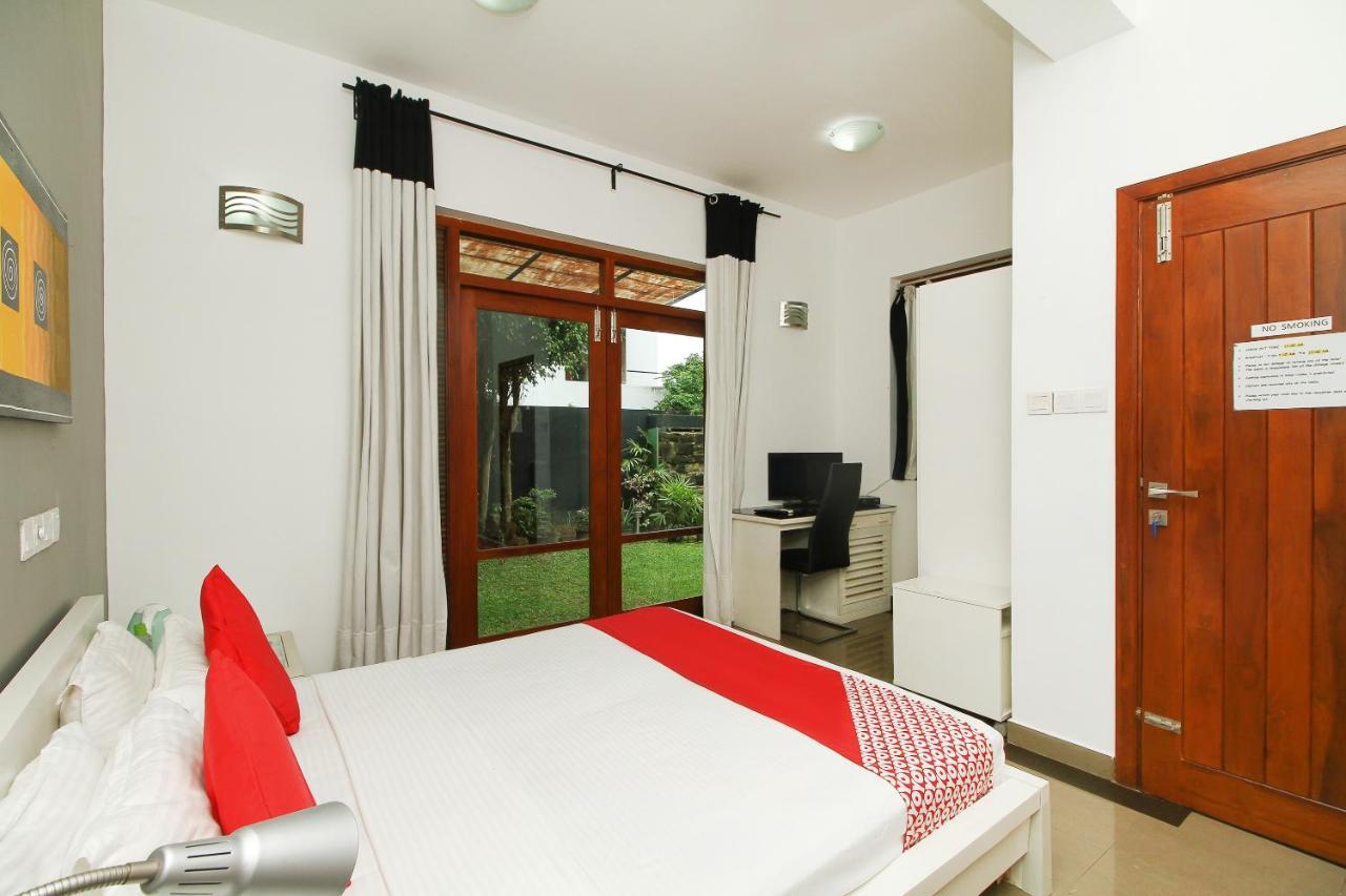 Oyo 437 Amali Residence Нюджгода Екстериор снимка